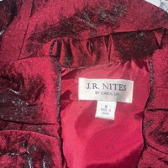 J.R. Nites by Caliendo Women’s Jacket Size 8 Burgundy Ruffle Trim Beaded Evening - Picture 6 of 8